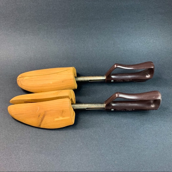 florsheim men's woodard shoe tree